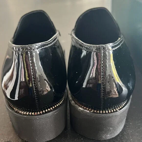 NWT Paul Green Women's Ariana Black Patent Leather Chunky Sole Loafers Size 8 US - Picture 2 of 6